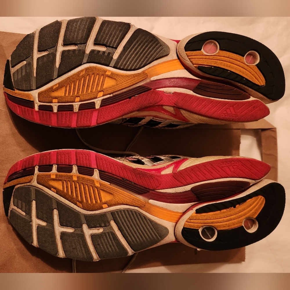 Adidas Men's 11.5 White Red Black Yellow Sneakers/Running Shoes G00282 GOO282